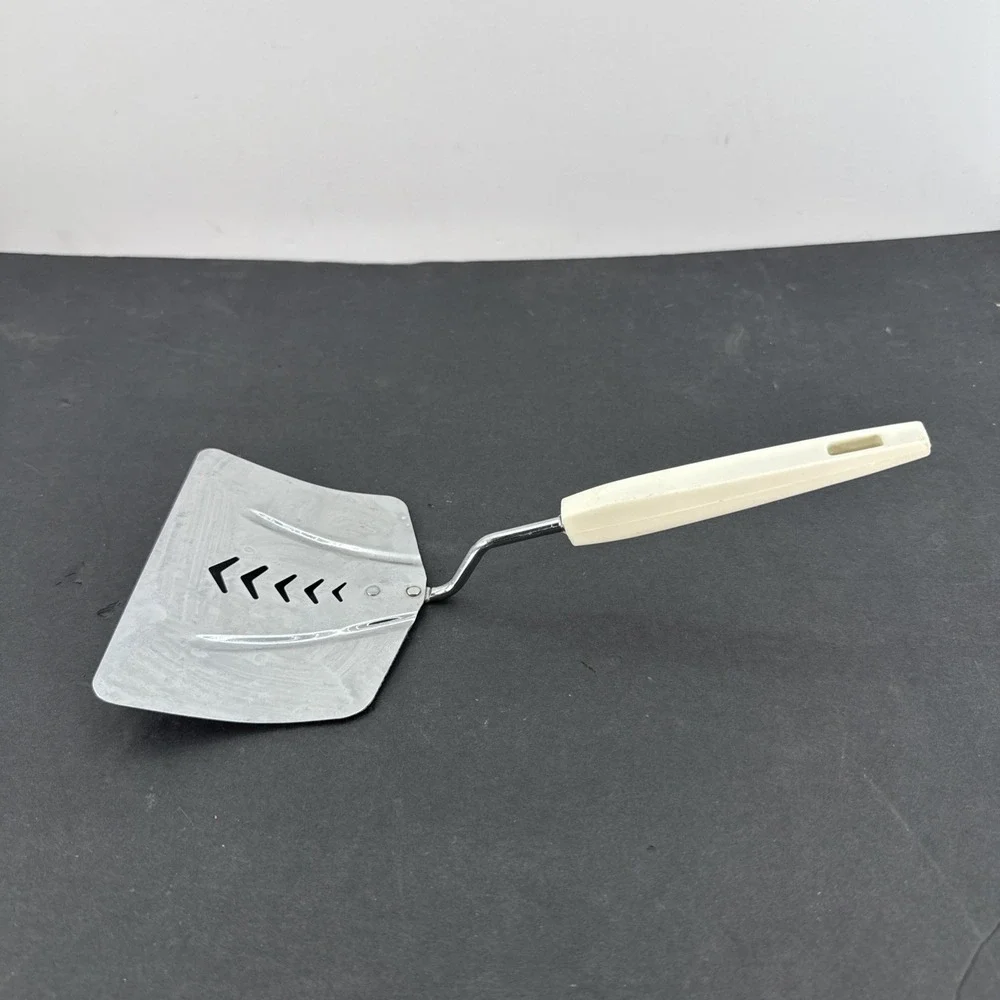 Vintage Androck Spatula /Flipper ~White Plastic Handle ~ Made in USA